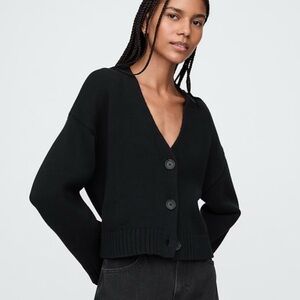 GAP 100% Cotton V-Neck Crop Cardigan